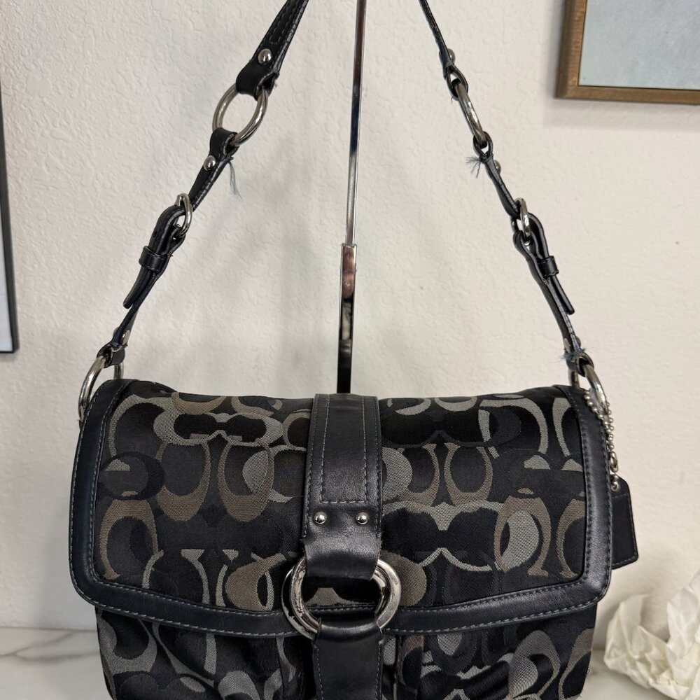6-Coach Purses - Picture 4 of 6